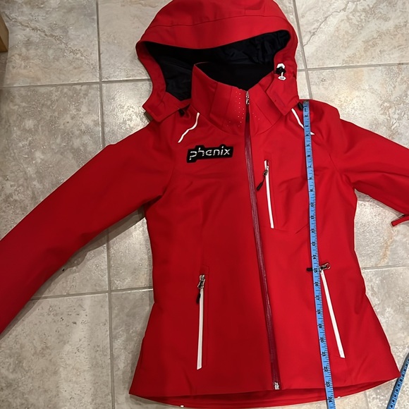 New PHENIX Ski Jacket, size 4 - Picture 14 of 16